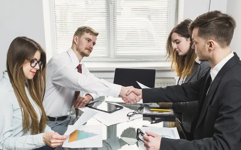 Rakiplerinizi Geride Bırakın: Outsourcing Personel ile Maliyetleri Düşürün!