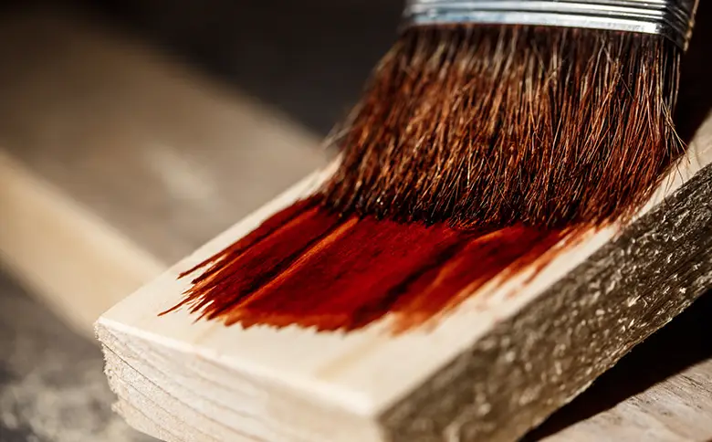 Ahşap Yüzeylerde Profesyonel Boya Uygulaması: Adım Adım Rehber